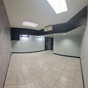 Local Comercial en Sótano – 24 m²